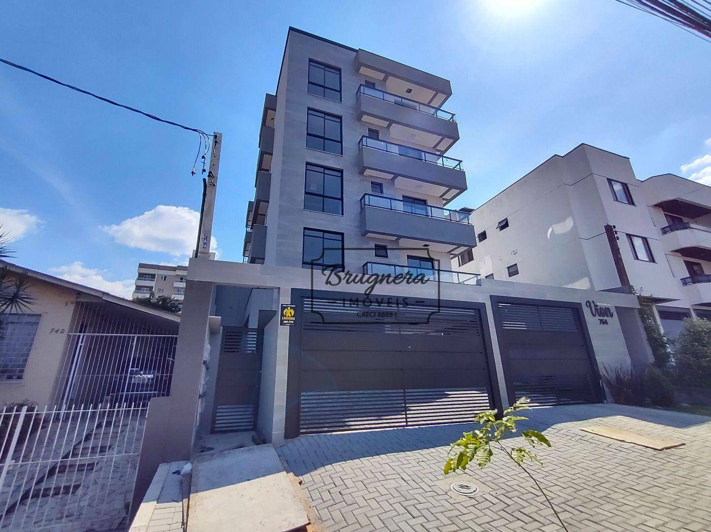 Apartamento à venda com 3 quartos, 93m² - Foto 2