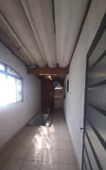 Sobrado à venda com 4 quartos, 210m² - Foto 12