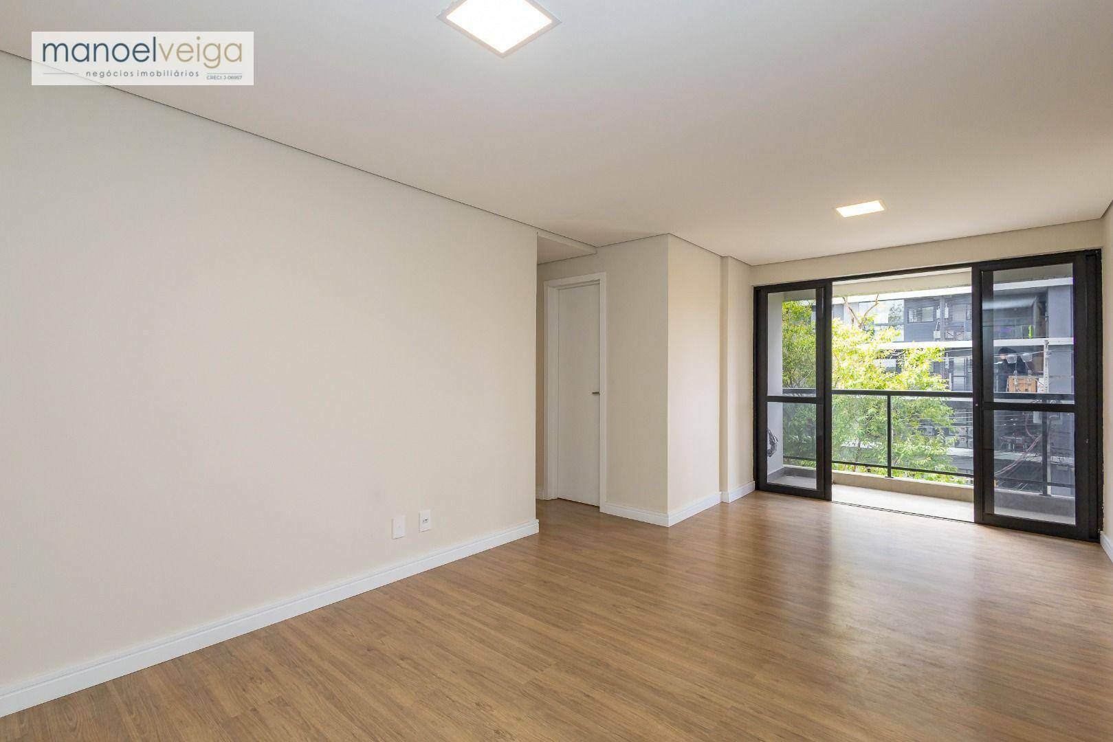 Apartamento à venda com 2 quartos, 64m² - Foto 2