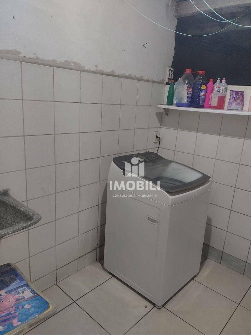 Casa à venda com 4 quartos, 198m² - Foto 10