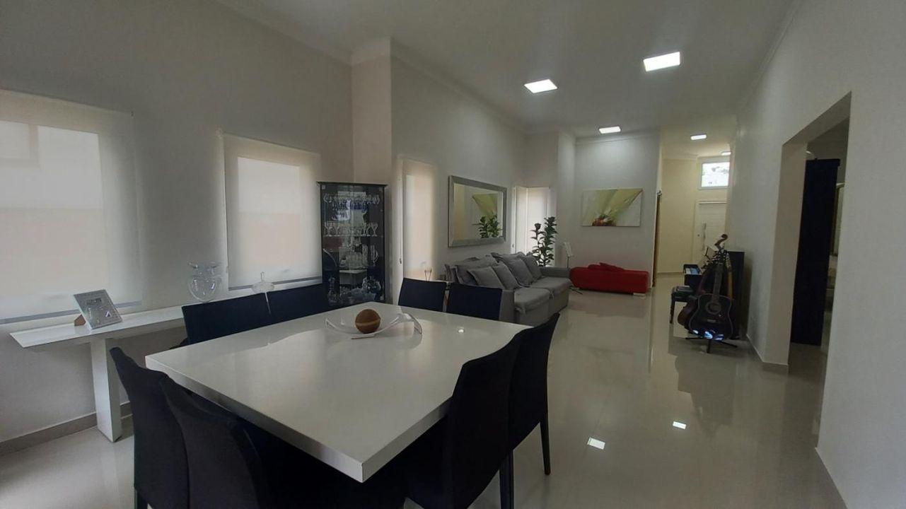 Casa de Condomínio à venda com 4 quartos, 383m² - Foto 20