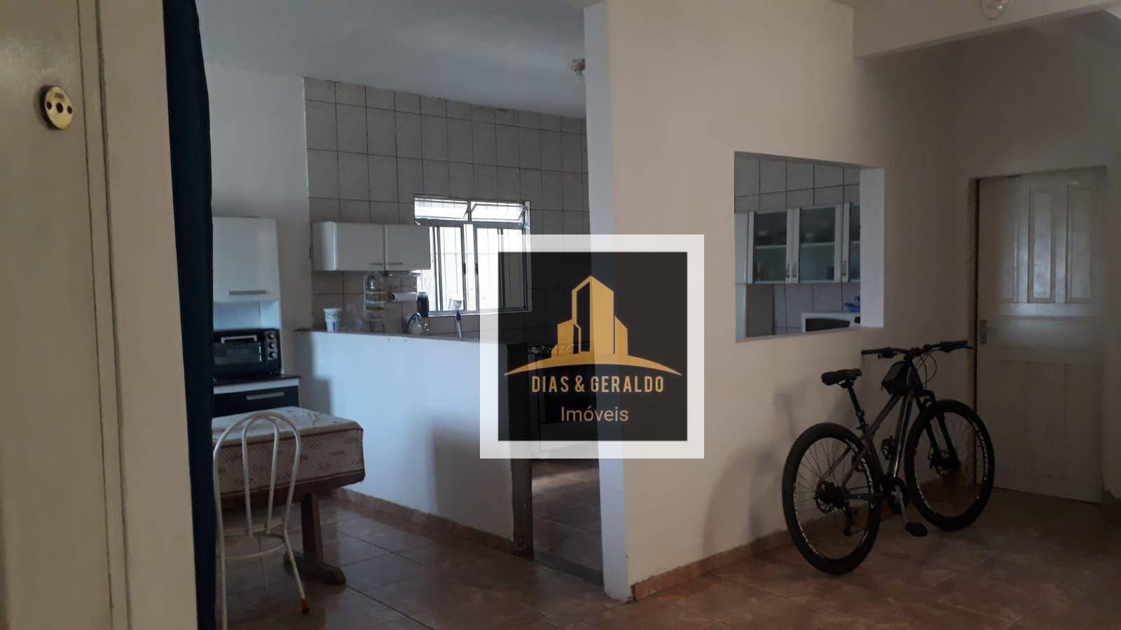 Casa à venda com 3 quartos, 350m² - Foto 13