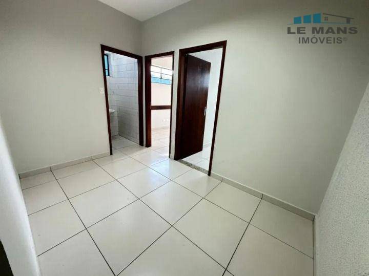 Depósito-Galpão-Armazém à venda e aluguel, 341m² - Foto 21