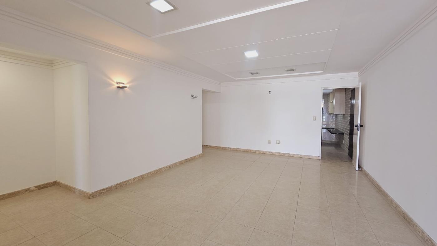 Apartamento à venda com 4 quartos, 245m² - Foto 6