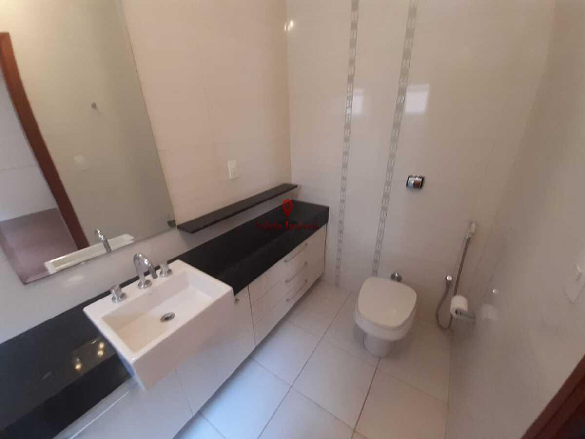 Casa de Condomínio à venda com 3 quartos, 573m² - Foto 28