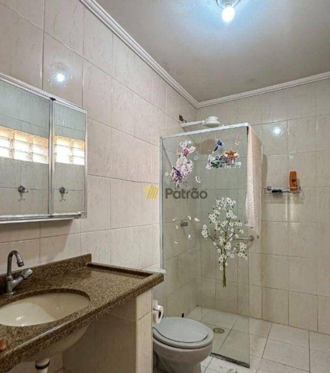 Sobrado à venda com 5 quartos, 470m² - Foto 8