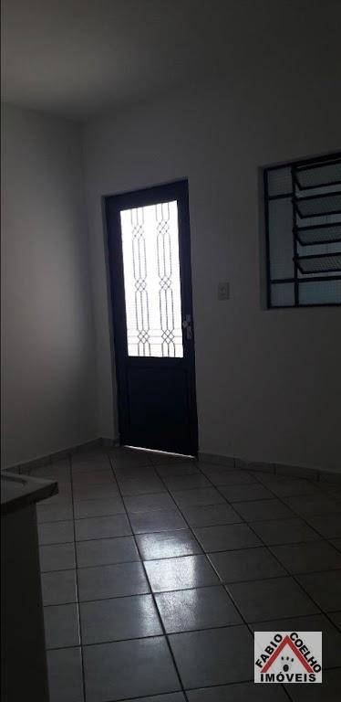 Casa de Condomínio à venda com 3 quartos, 187m² - Foto 3