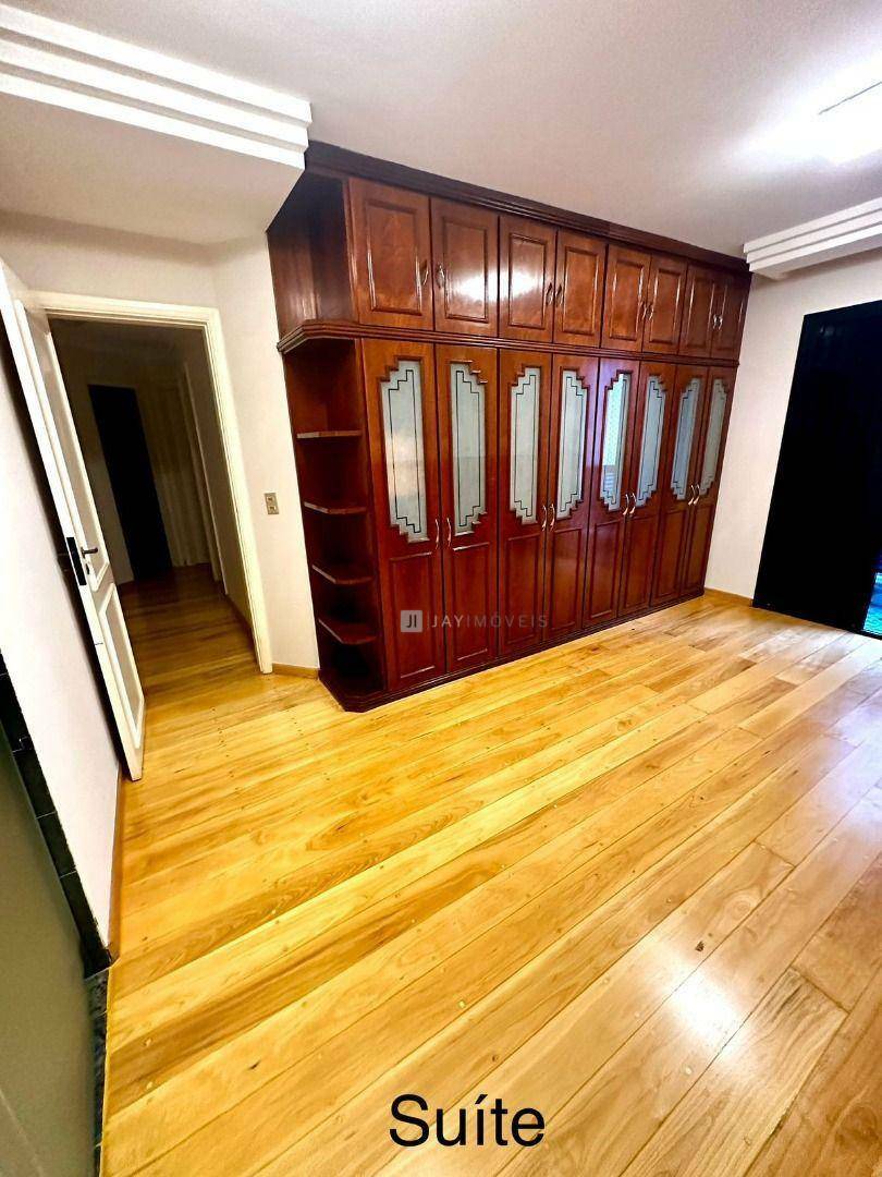 Apartamento à venda com 3 quartos, 105m² - Foto 9