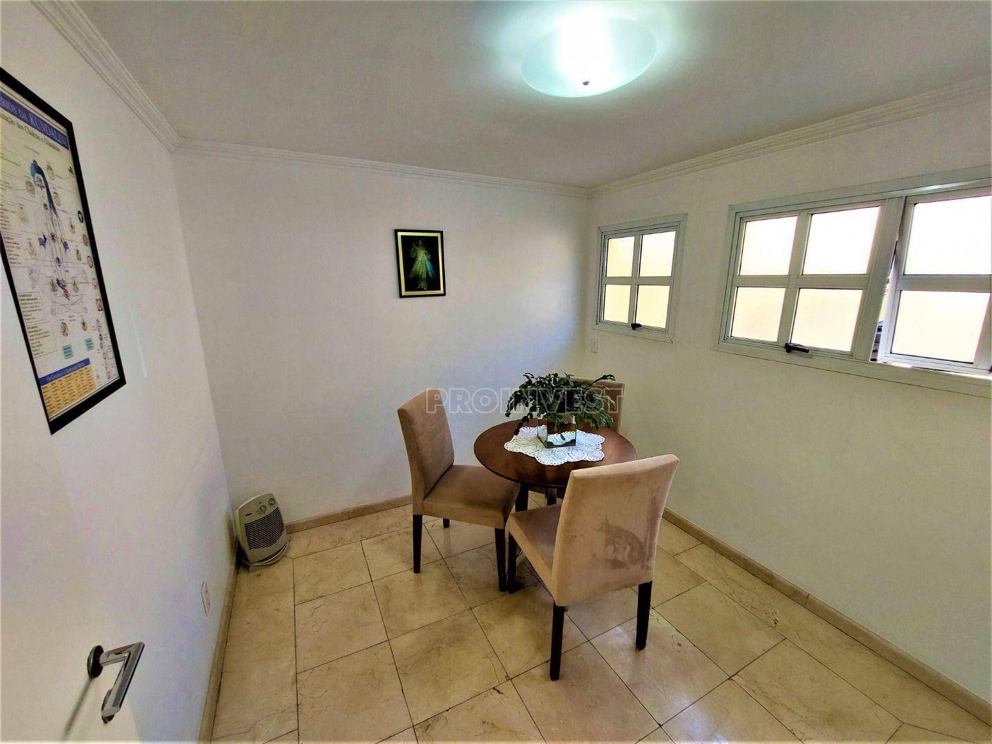 Casa de Condomínio à venda com 4 quartos, 306m² - Foto 3