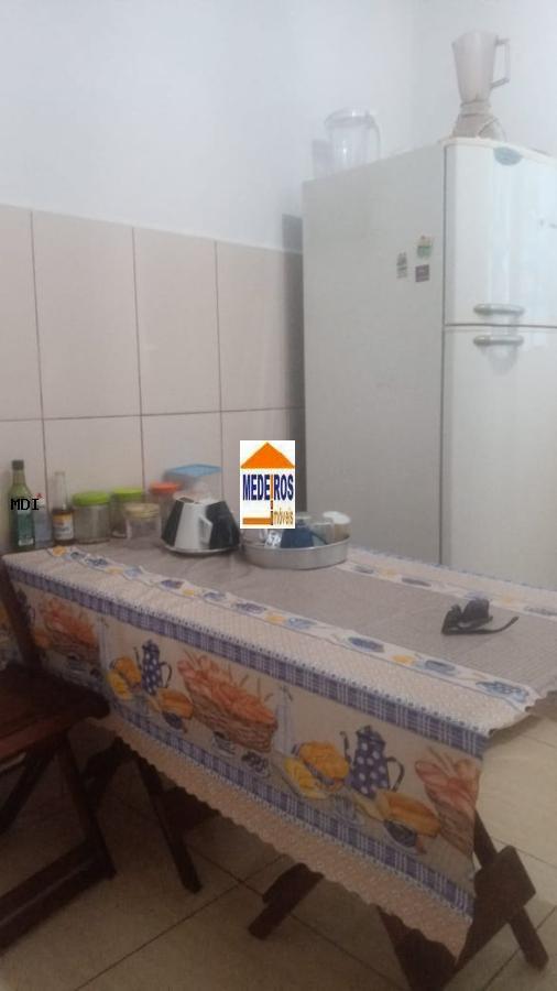 Casa à venda com 2 quartos, 200m² - Foto 12