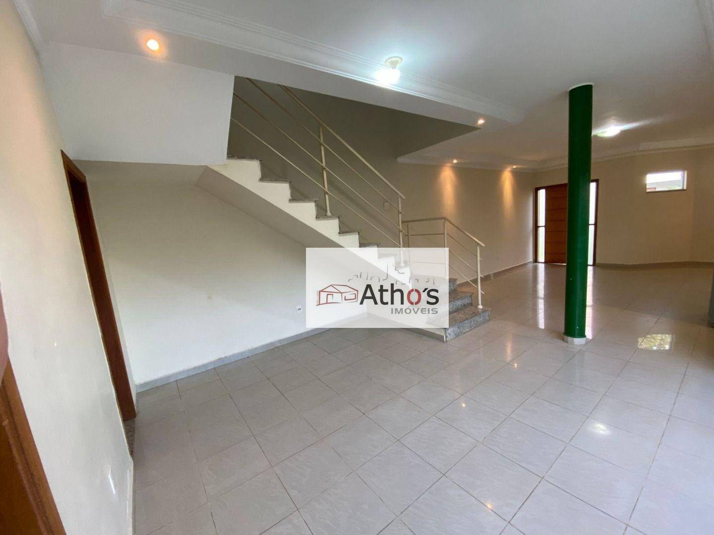 Casa de Condomínio à venda com 6 quartos, 290m² - Foto 3