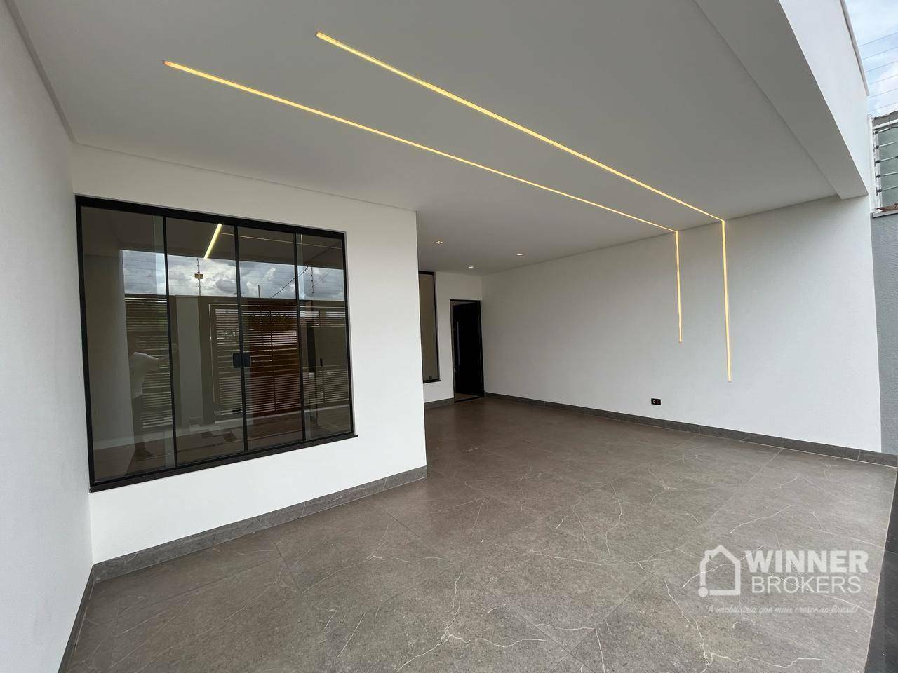 Casa à venda com 3 quartos, 154m² - Foto 2