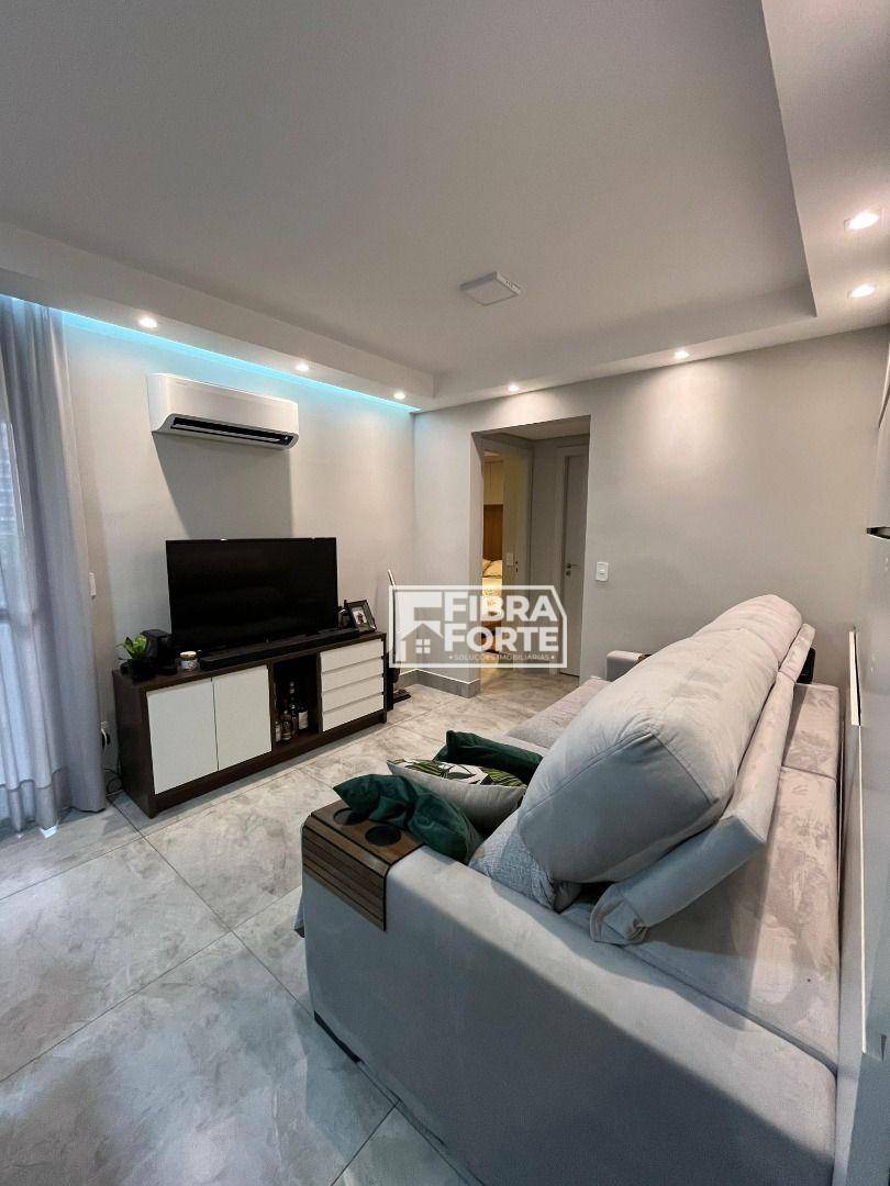 Apartamento à venda com 2 quartos, 61m² - Foto 7