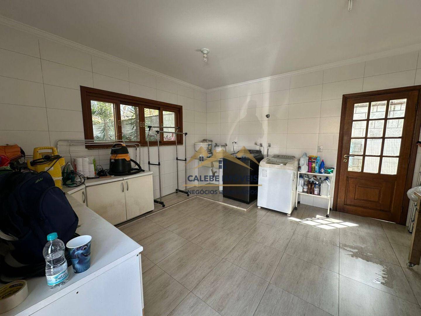 Chácara à venda com 6 quartos, 860m² - Foto 34