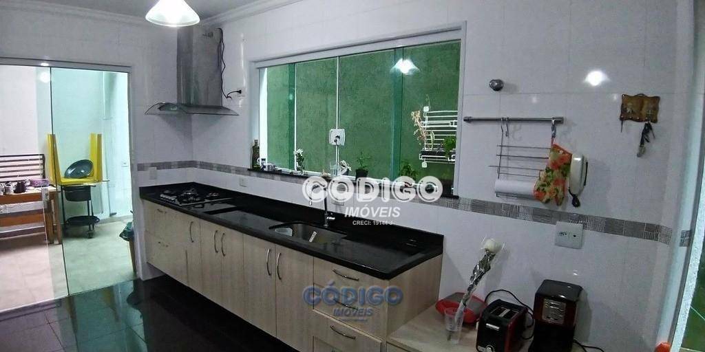 Sobrado à venda com 3 quartos, 225M2 - Foto 12