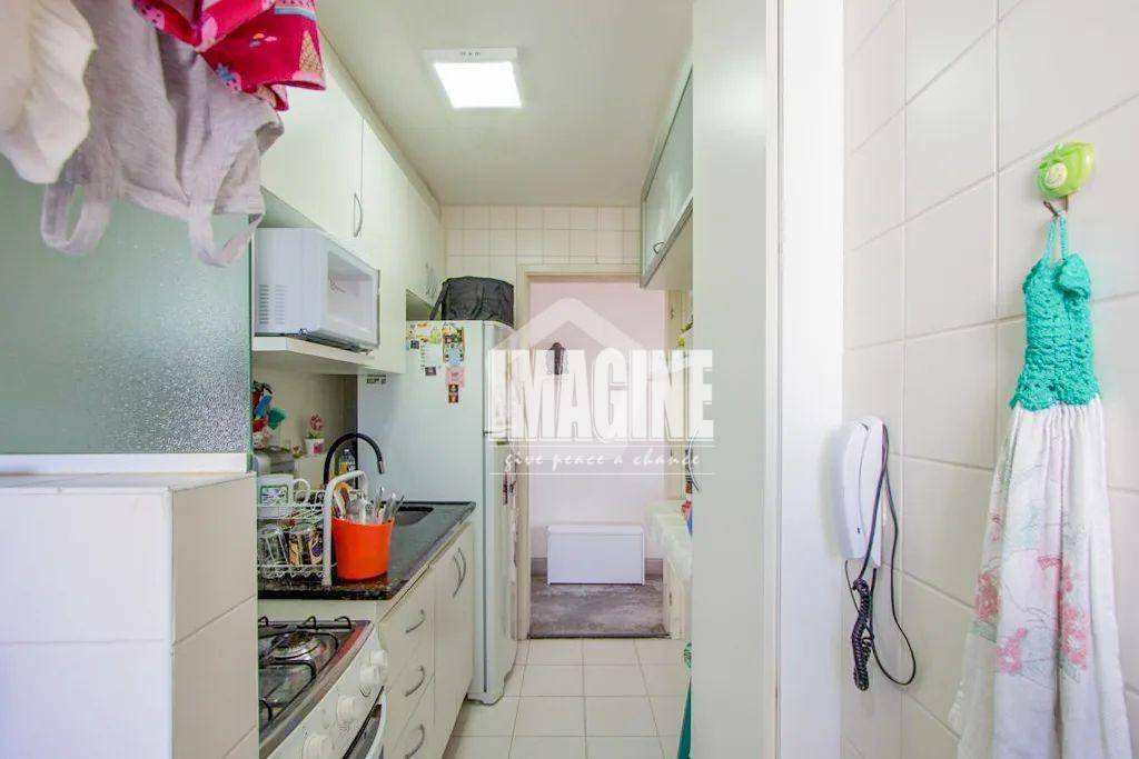 Apartamento à venda com 2 quartos, 62m² - Foto 14