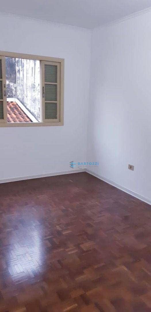 Sobrado à venda com 4 quartos, 270m² - Foto 19