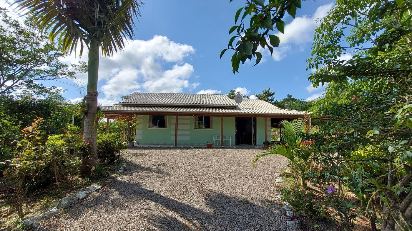 Sítio à venda com 2 quartos, 37800m² - Foto 1