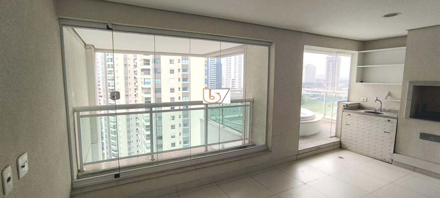 Apartamento para alugar com 3 quartos, 176m² - Foto 41