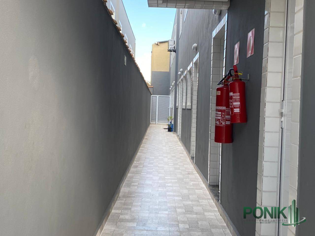 Casa à venda e aluguel com 2 quartos, 45m² - Foto 10