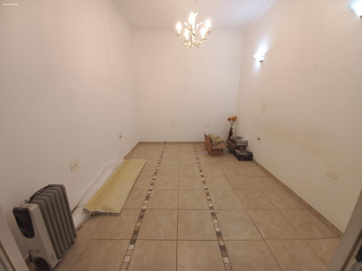 Casa à venda com 3 quartos, 380m² - Foto 19