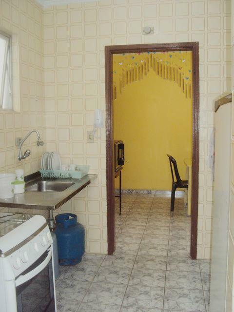 Apartamento à venda com 2 quartos, 75m² - Foto 9