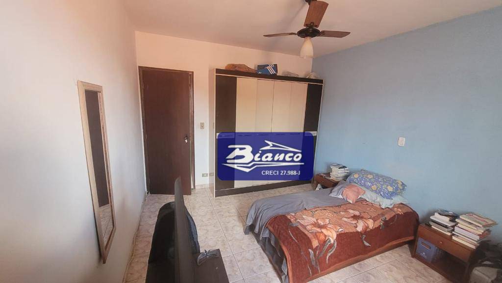 Sobrado à venda com 3 quartos, 187m² - Foto 9