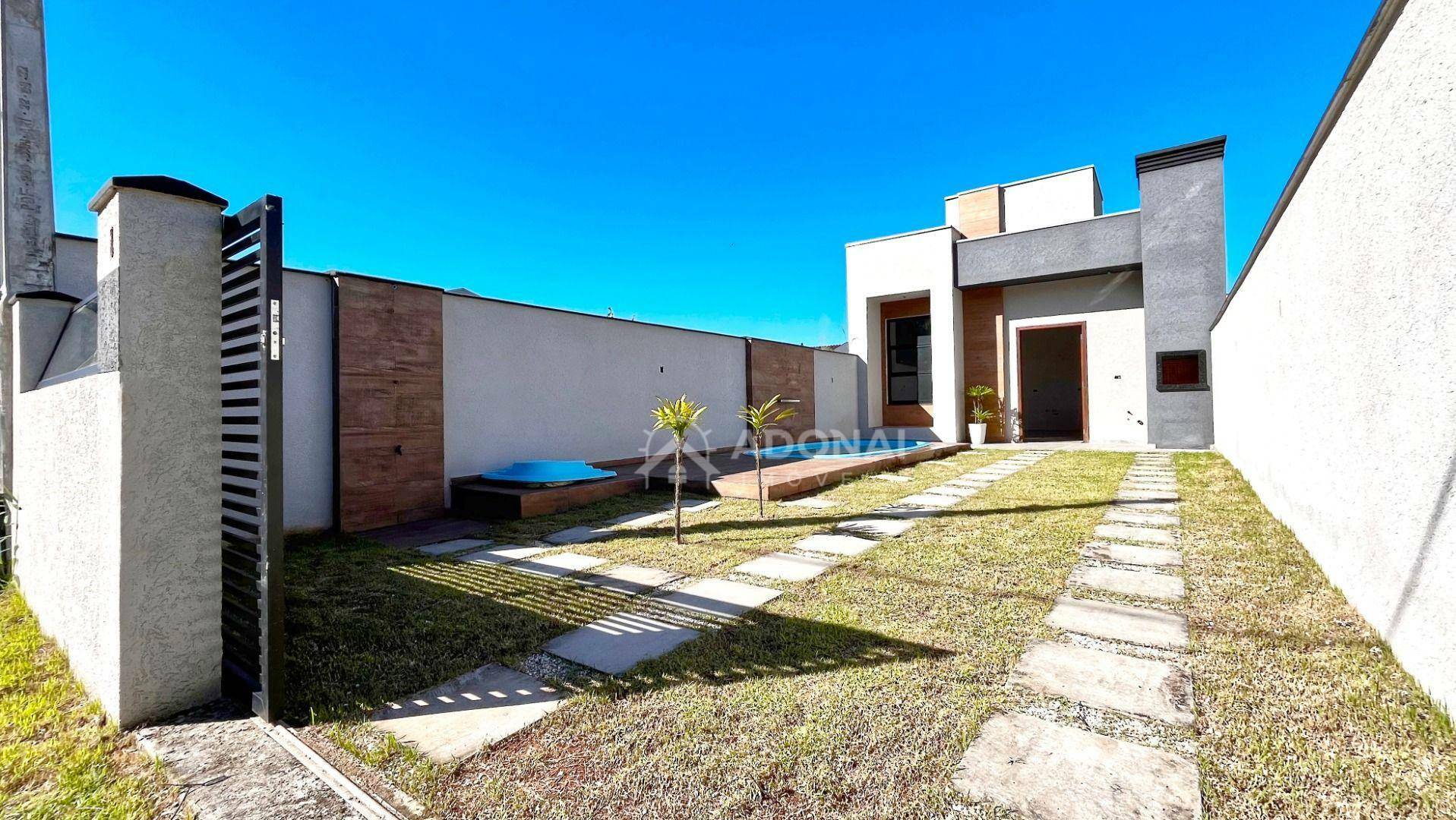 Casa à venda com 3 quartos, 80m² - Foto 1