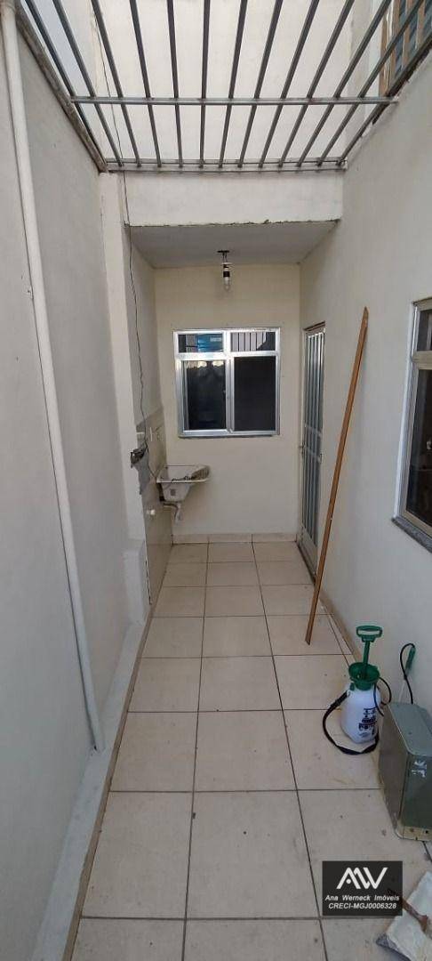 Casa à venda com 3 quartos, 130m² - Foto 13