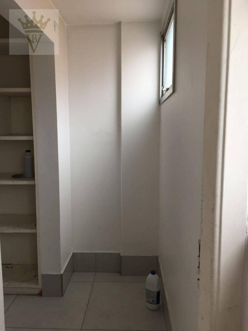 Apartamento à venda com 3 quartos, 108m² - Foto 11