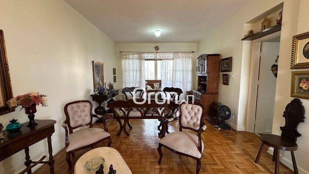 Apartamento à venda com 3 quartos, 125m² - Foto 2