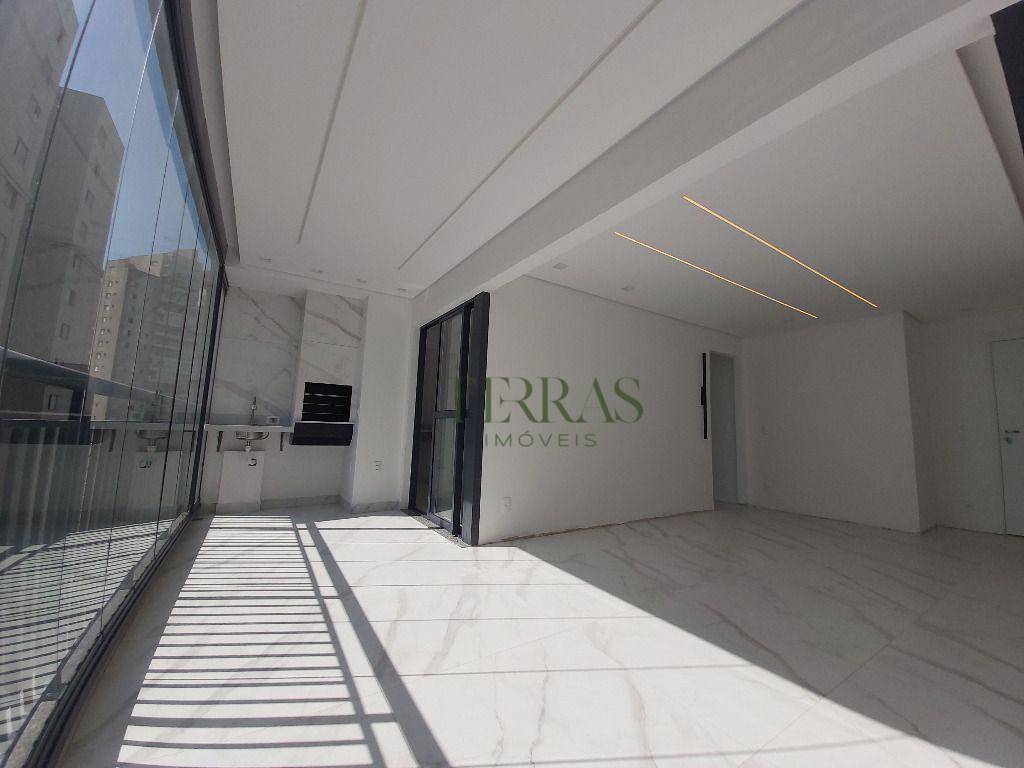 Apartamento à venda com 3 quartos, 106M2 - Foto 2