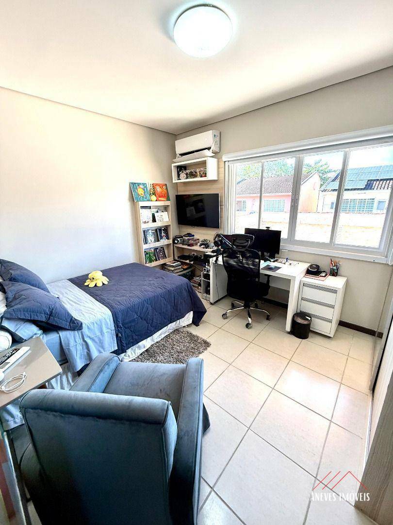 Casa de Condomínio à venda com 4 quartos, 180m² - Foto 18