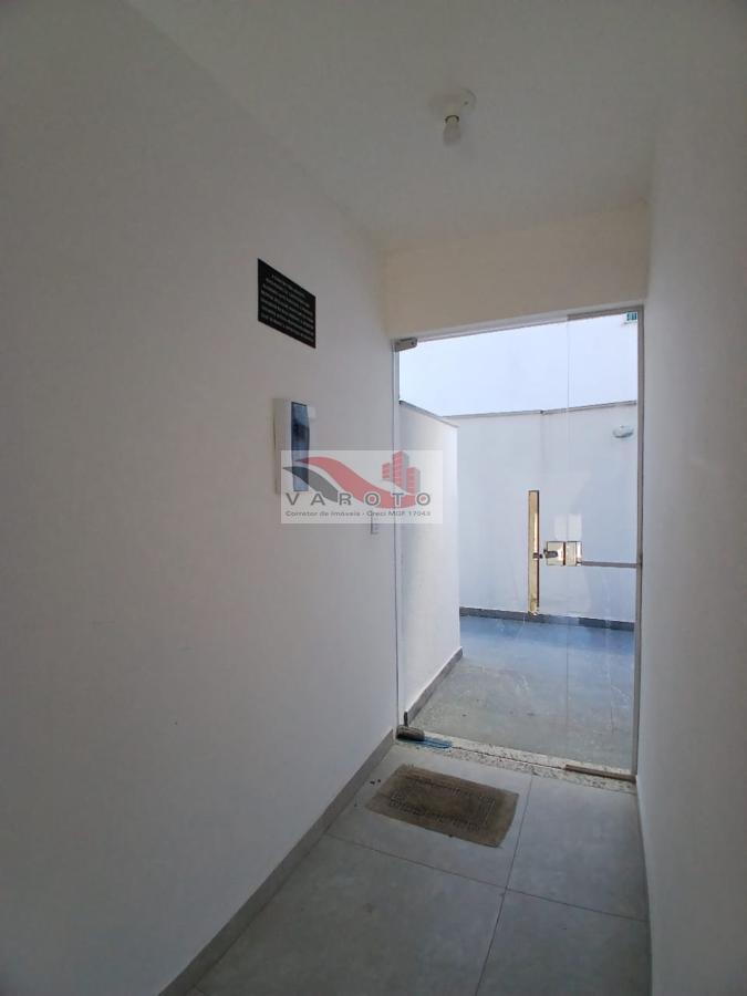 Apartamento à venda com 2 quartos, 40m² - Foto 10