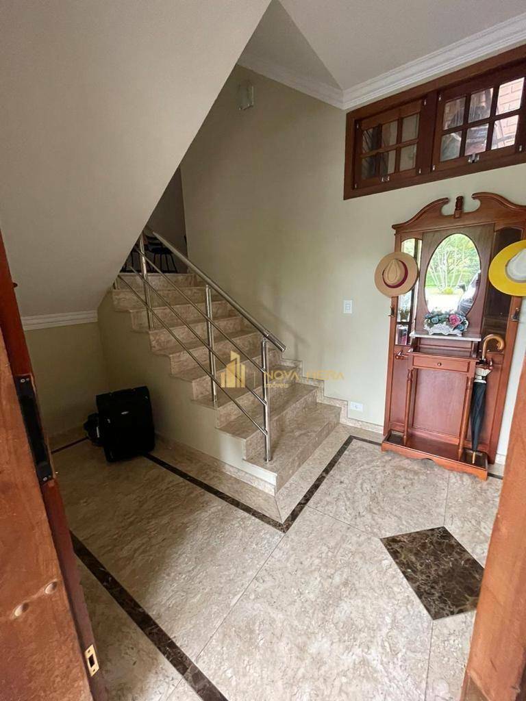 Sobrado à venda com 4 quartos, 354m² - Foto 51