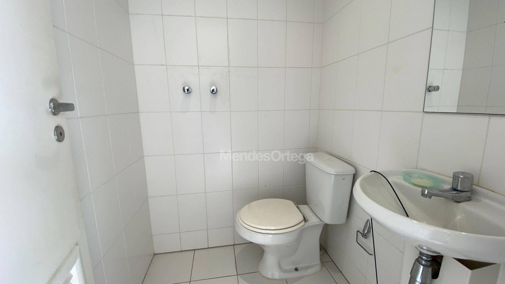 Apartamento à venda com 3 quartos, 236m² - Foto 19