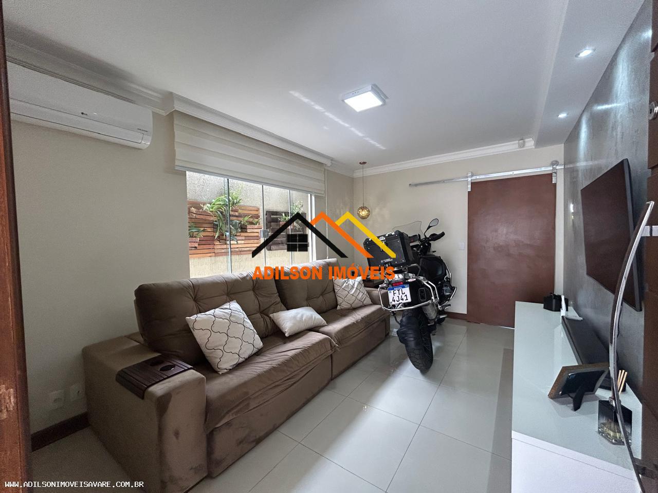 Casa à venda com 3 quartos, 400m² - Foto 10