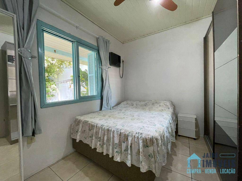 Casa à venda com 3 quartos, 80m² - Foto 9