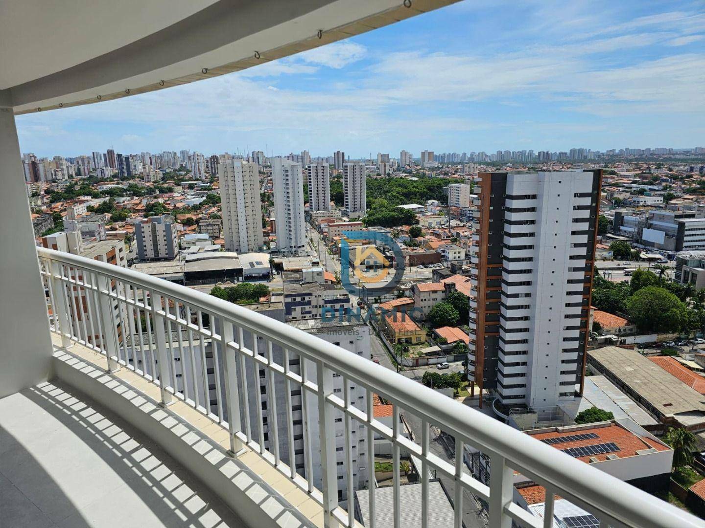Apartamento à venda com 3 quartos, 144m² - Foto 17