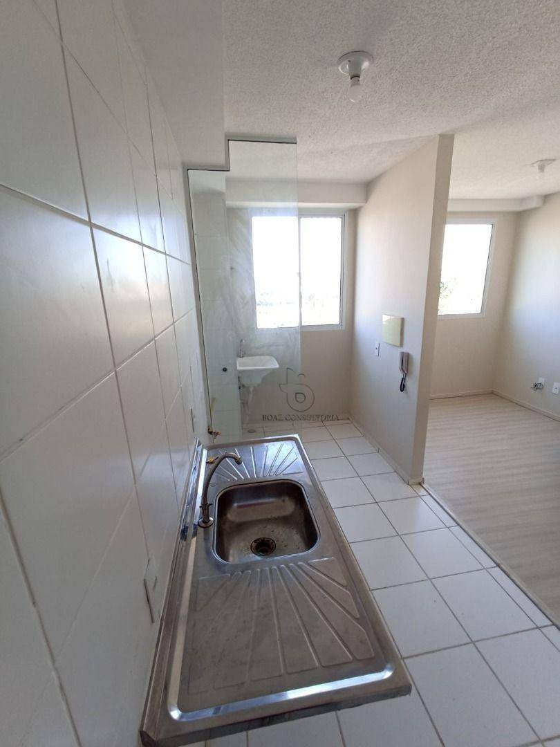 Apartamento à venda com 2 quartos, 41m² - Foto 4