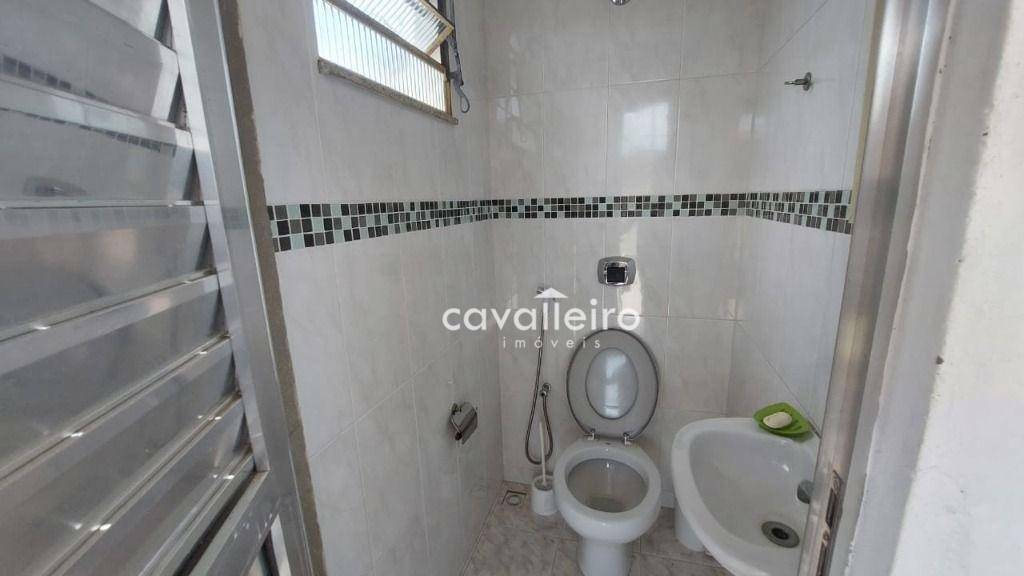 Casa à venda com 4 quartos, 200m² - Foto 10