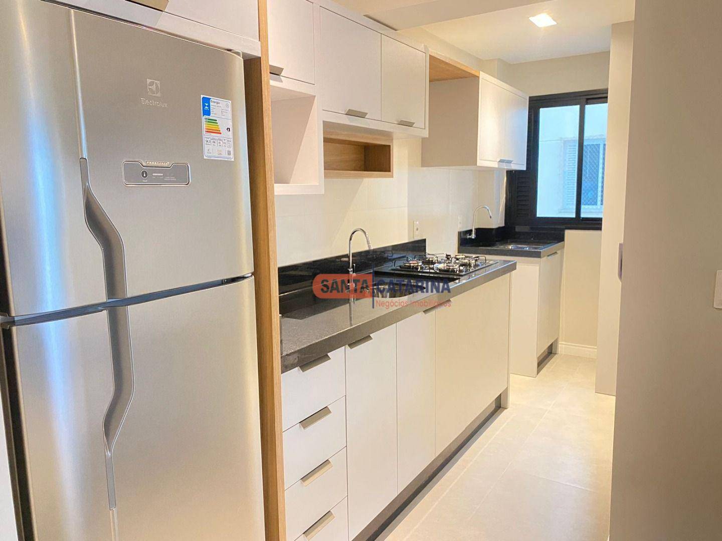 Apartamento à venda e aluguel com 2 quartos, 75m² - Foto 8