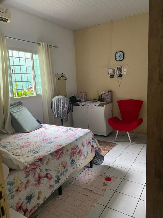 Casa à venda com 3 quartos, 100m² - Foto 13