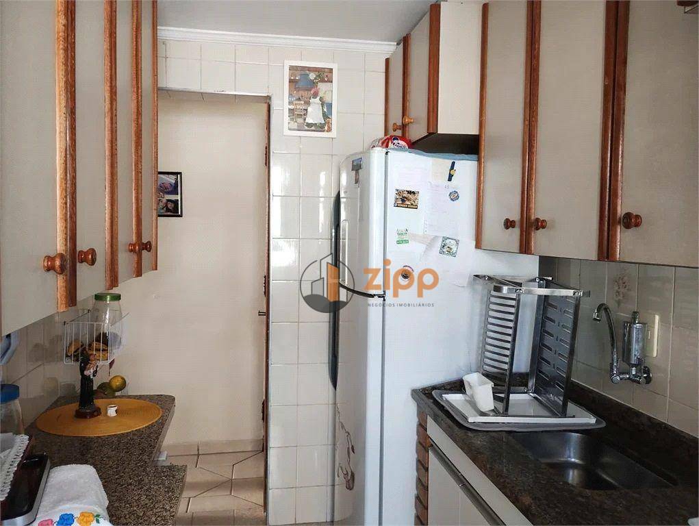 Apartamento à venda com 2 quartos, 63m² - Foto 19