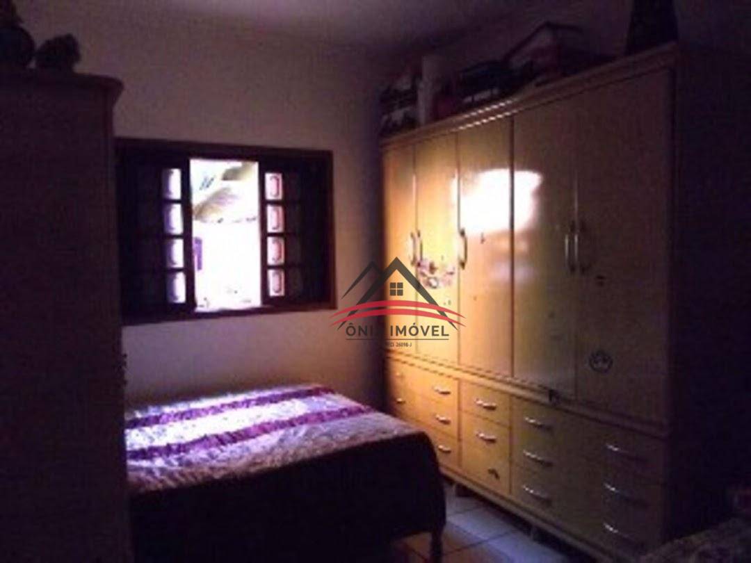 Casa, 3 quartos, 250 m² - Foto 4