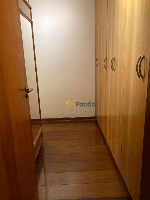 Apartamento à venda com 3 quartos, 139m² - Foto 9