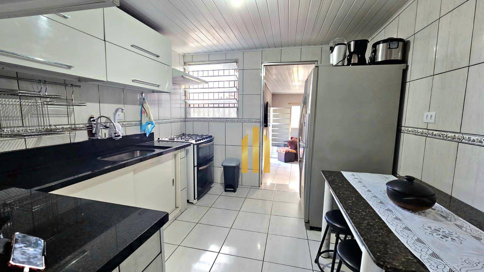 Casa à venda com 2 quartos, 74m² - Foto 35