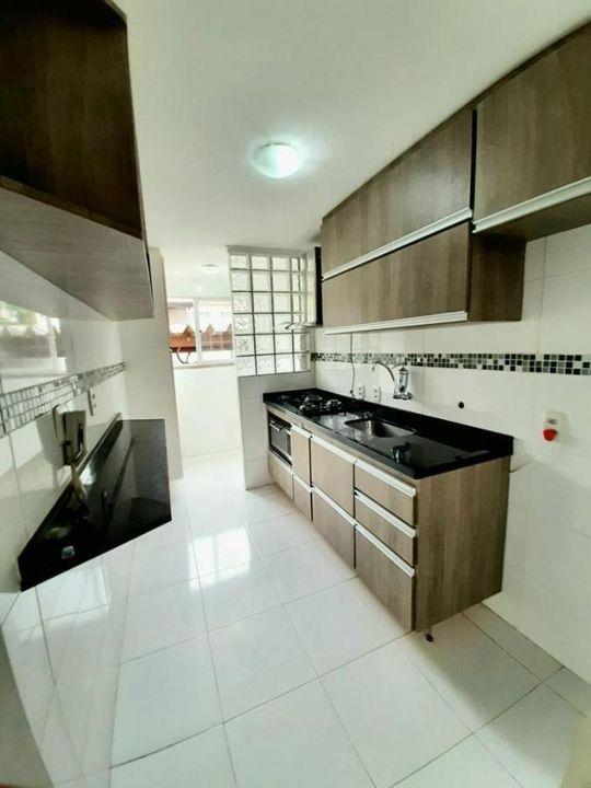 Apartamento à venda com 2 quartos, 55m² - Foto 2