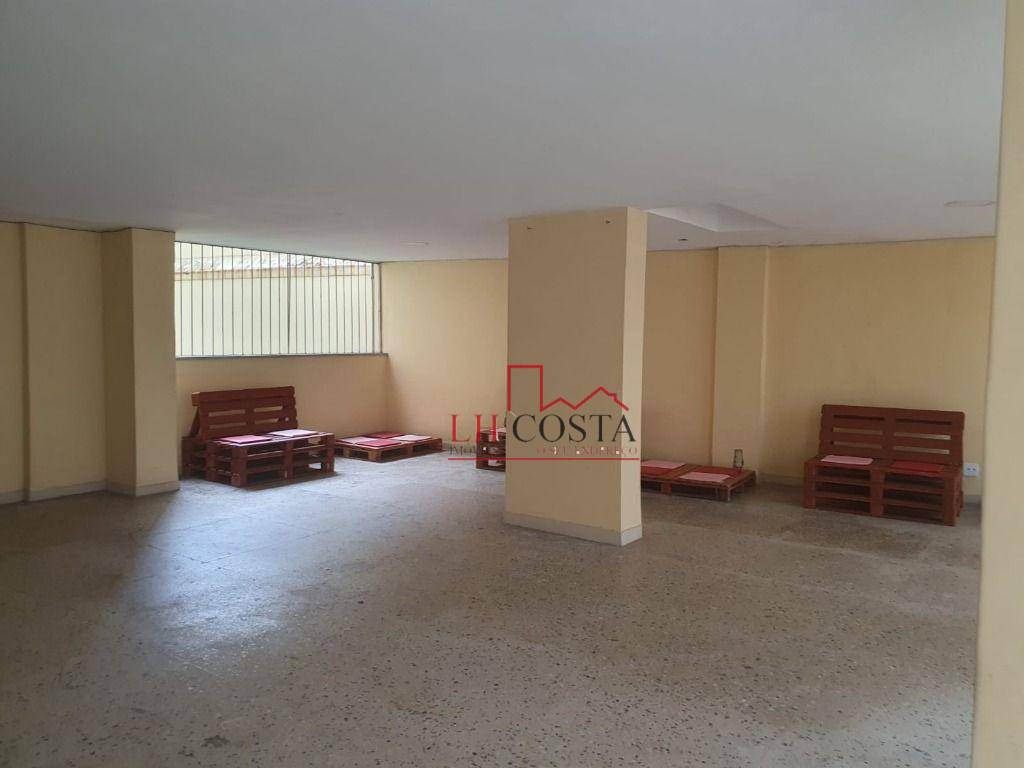 Apartamento à venda com 2 quartos, 80m² - Foto 14