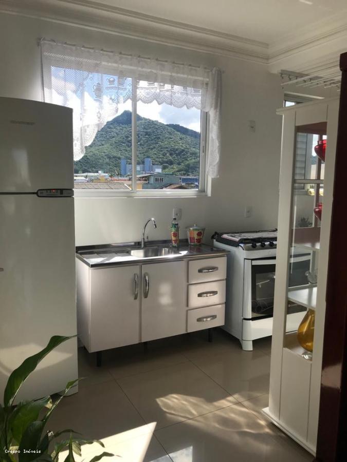 Apartamento à venda com 2 quartos, 67m² - Foto 26